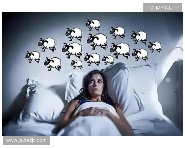 女豹：22个让你毛骨悚然的细节，看完当晚我失眠了